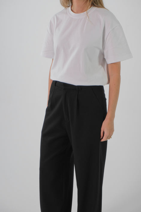 Signature Wool Pleated Trousers - Black