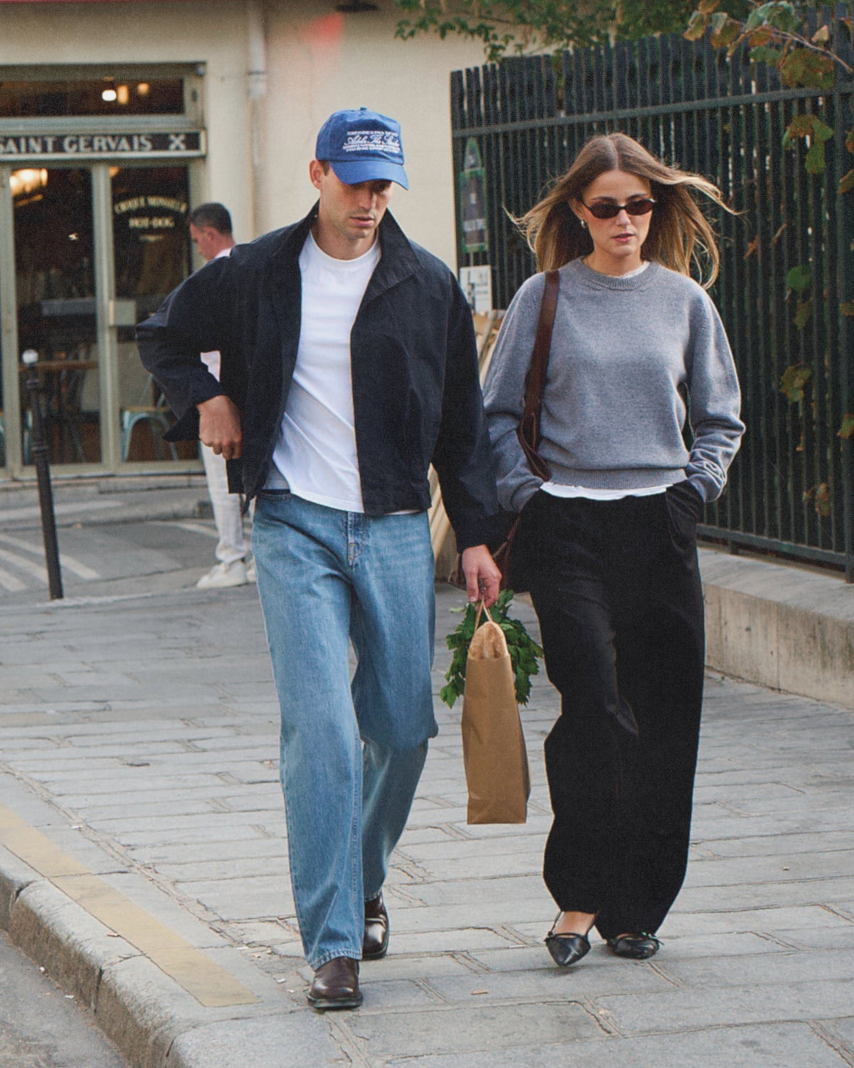 Relaxed Straight-Leg Jeans - Vintage Blue