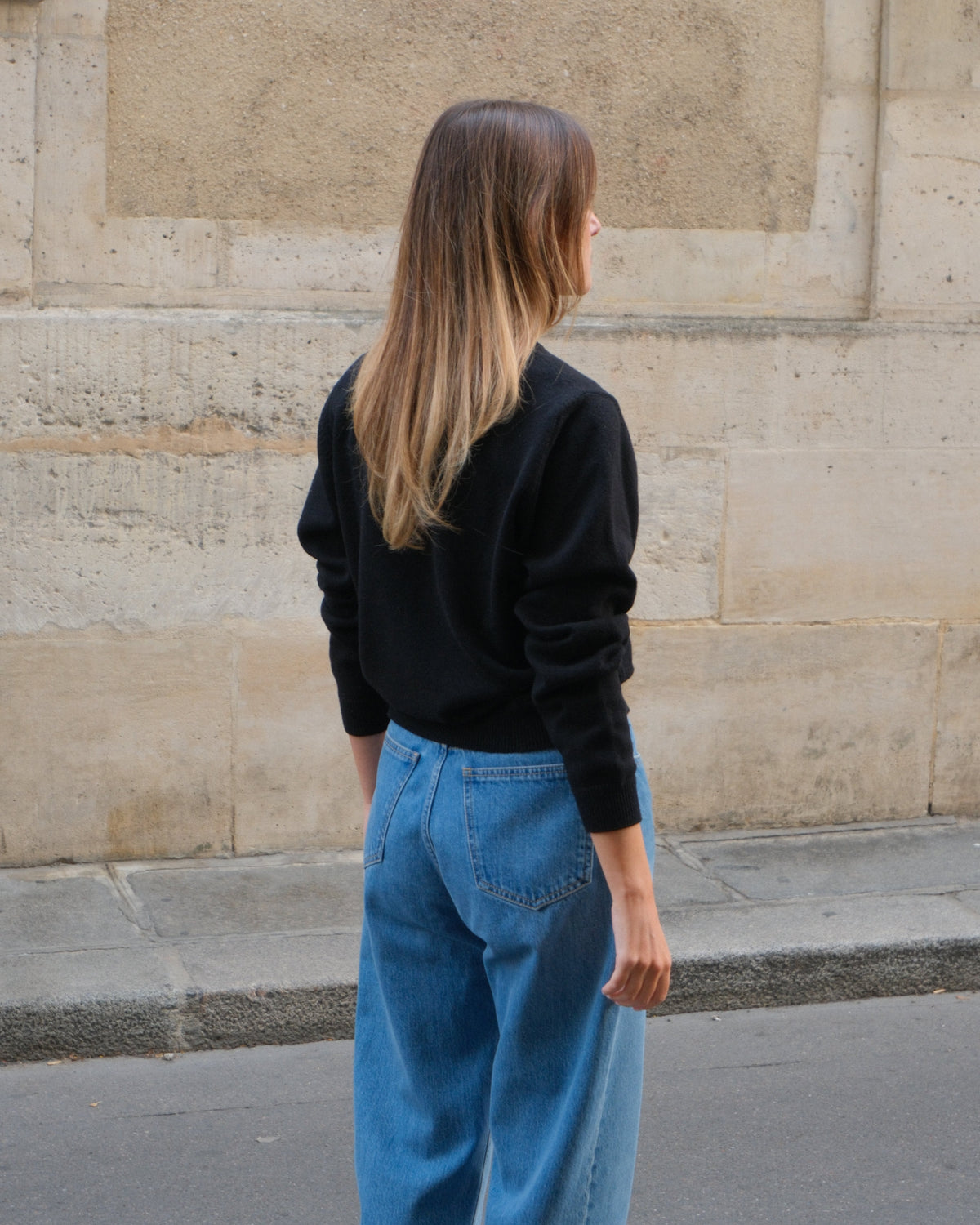 Wool Cashmere Crewneck - Black