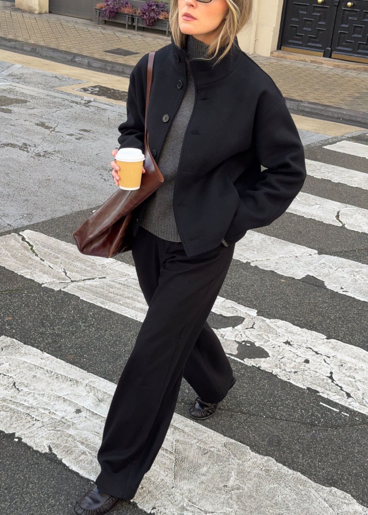 Signature Wool Pleated Trousers - Black