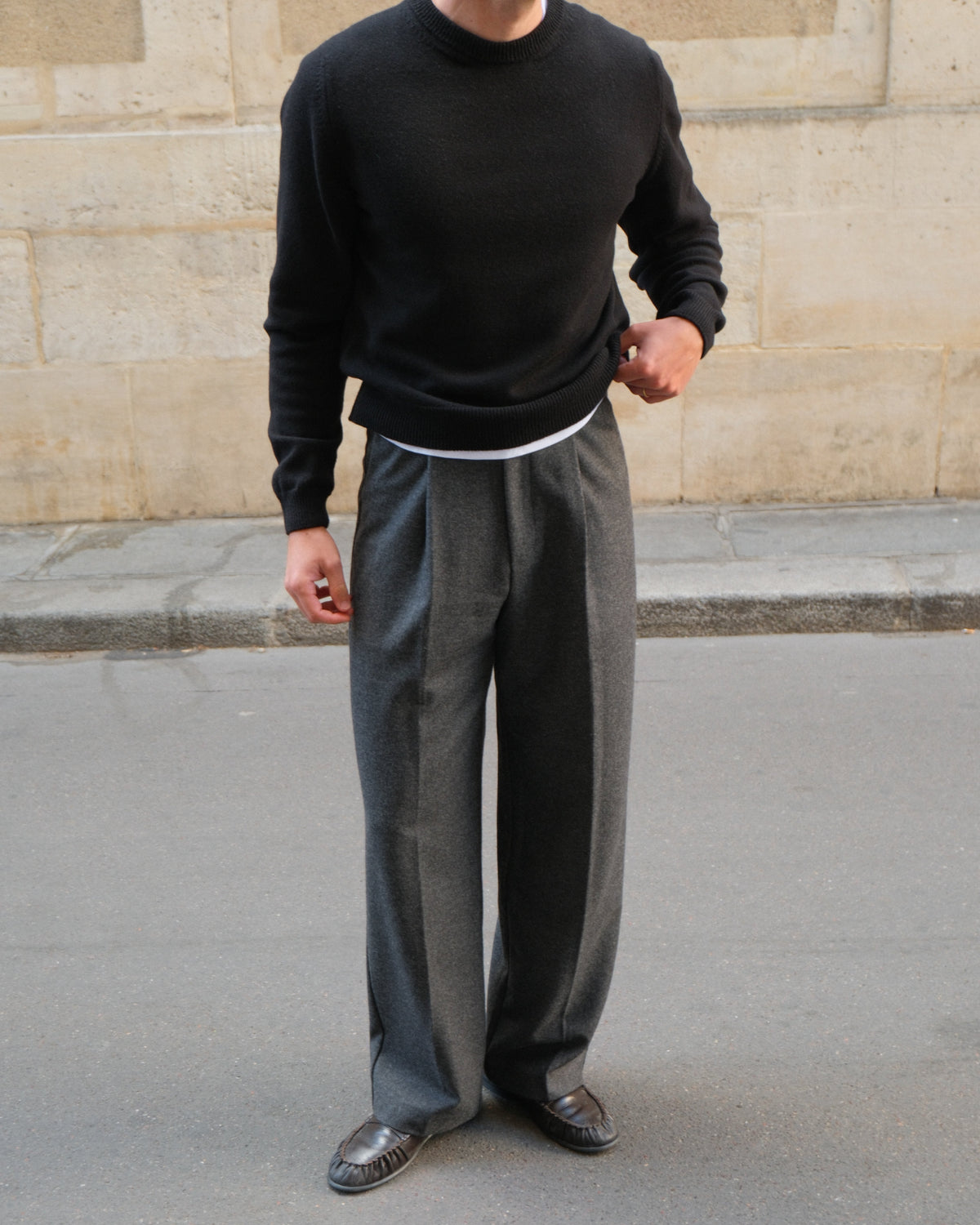 Wool Cashmere Crewneck - Black